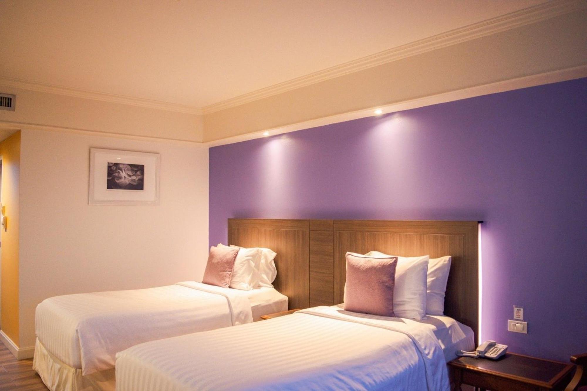 Hua Hin Grand Hotel And Plaza - Sha Extra Plus Zewnętrze zdjęcie